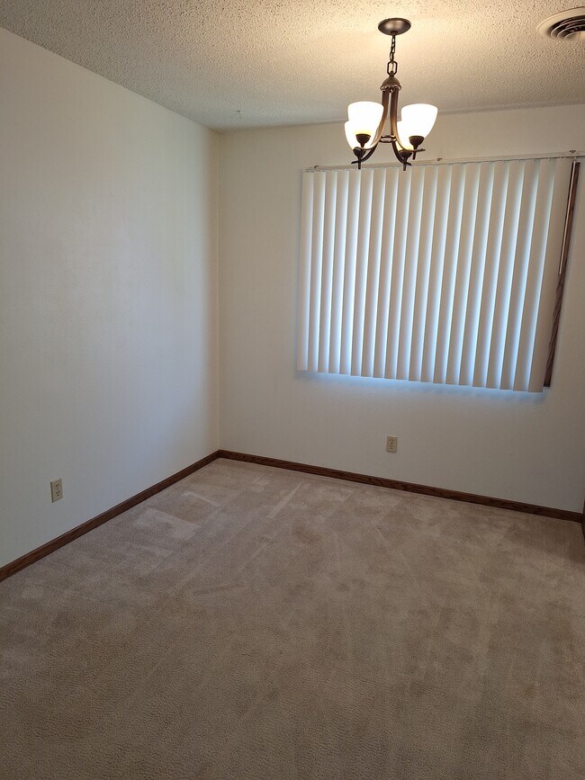 Foto del edificio - 1302 Galeta Ave