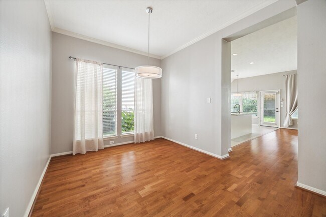 Foto del edificio - 9527 Shadow Gate Ln