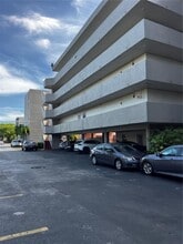 Building Photo - 802 NW 87th Ave
