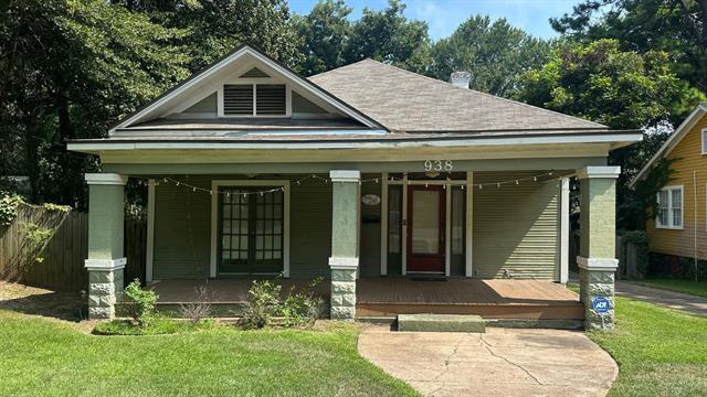 Foto principal - 938 Boulevard St