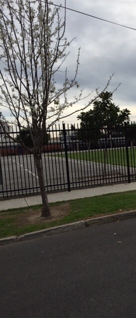 Foto del edificio - 500 E 15th St