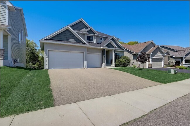 Foto del edificio - 1206 Rosemary Ln