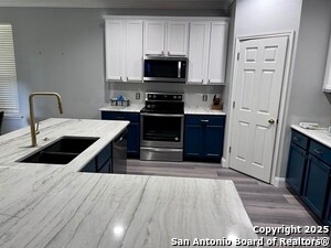 Building Photo - 4843 Farber Dale