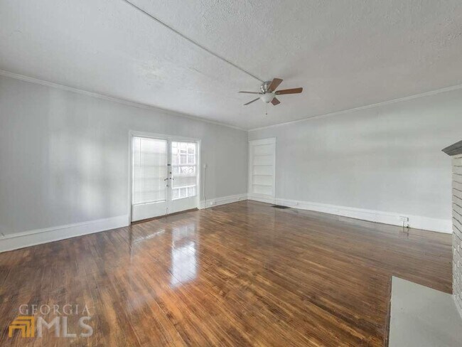 Foto del edificio - 23 Highland Dr NE