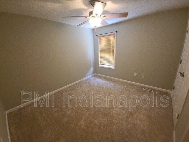 Building Photo - 11809 Ledgerock Ct