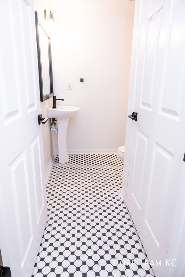 Foto del edificio - The Perfect Townhouse on Union Hill!