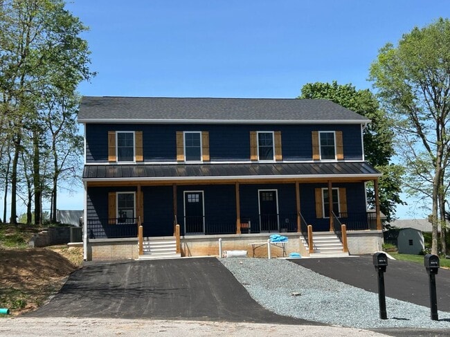 Building Photo - 10925 Antrim Ct