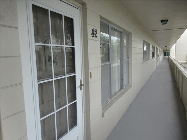 Building Photo - 2378 Ecuadorian Way
