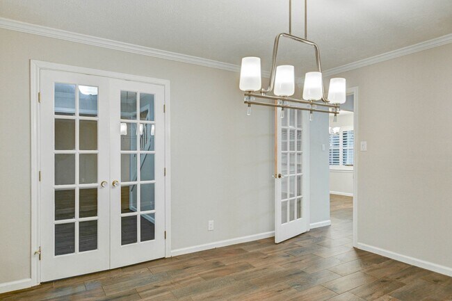 Foto del edificio - 4BR, 3BA Beauty with Double Oven, Fireplac...