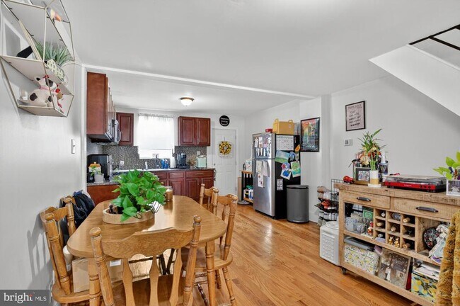 Foto del edificio - 1451 S Colorado St