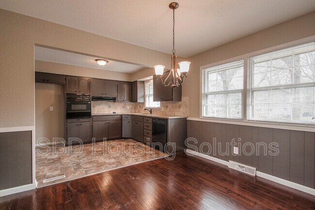 Foto del edificio - 14909 East 39th St S