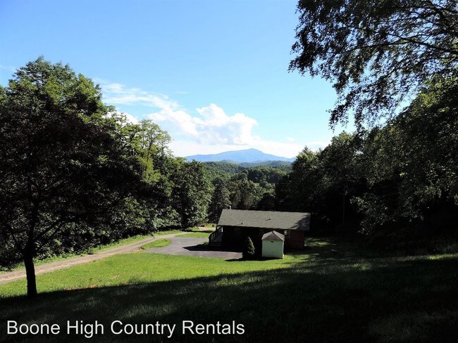 Foto del edificio - 4 br, 3 bath House - 231 Clearview Lane