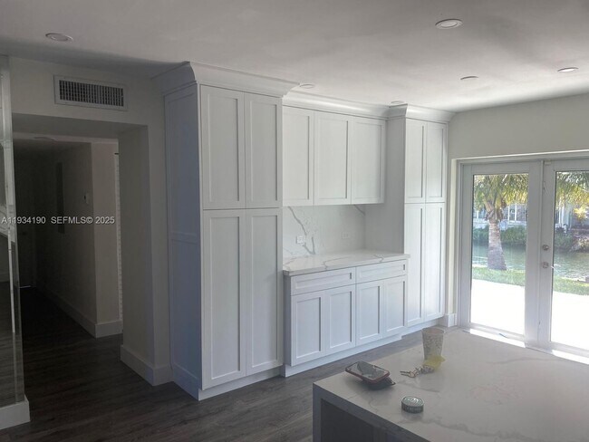 Foto del edificio - 2100 SW 100th Ave