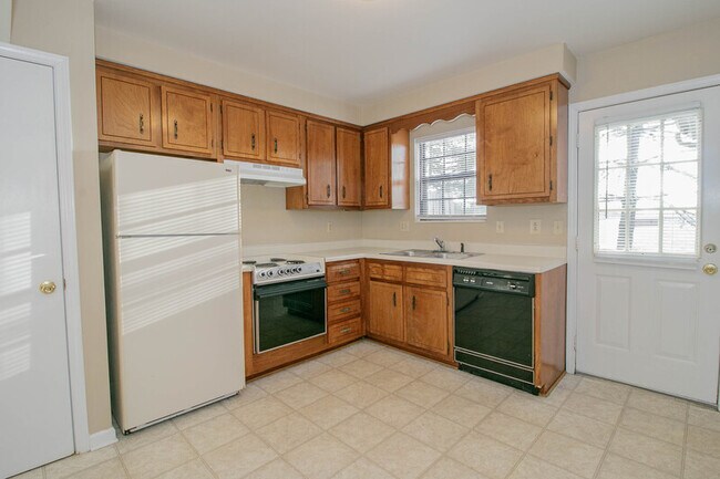 Foto del edificio - 1603-09 Minglewood Drive