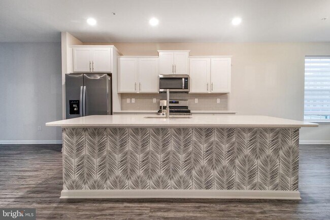 Foto del edificio - 7771 Venice Ln