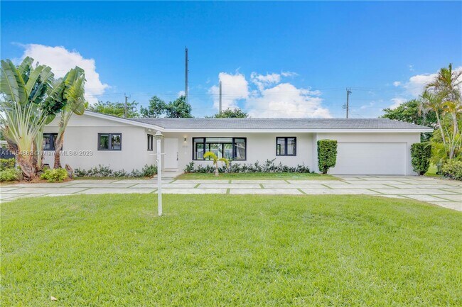 Building Photo - 8000 SW 139th Ter