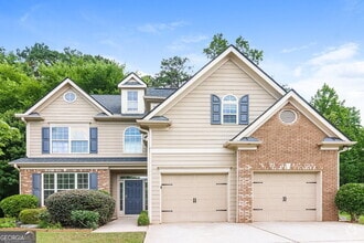 Building Photo - 1050 Cureton Dr