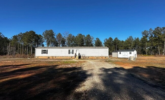 Building Photo - 3046 Shannon Rd