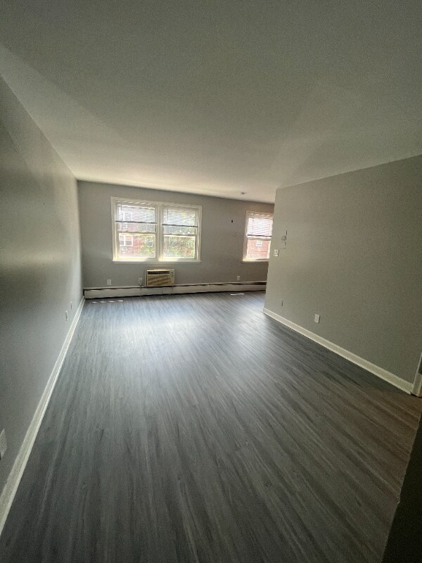 Foto principal - 399 Zion St