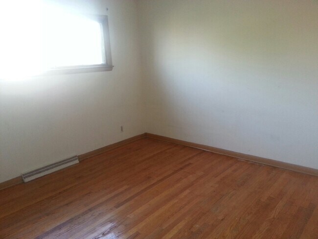 Foto del edificio - 2390 S 92nd St