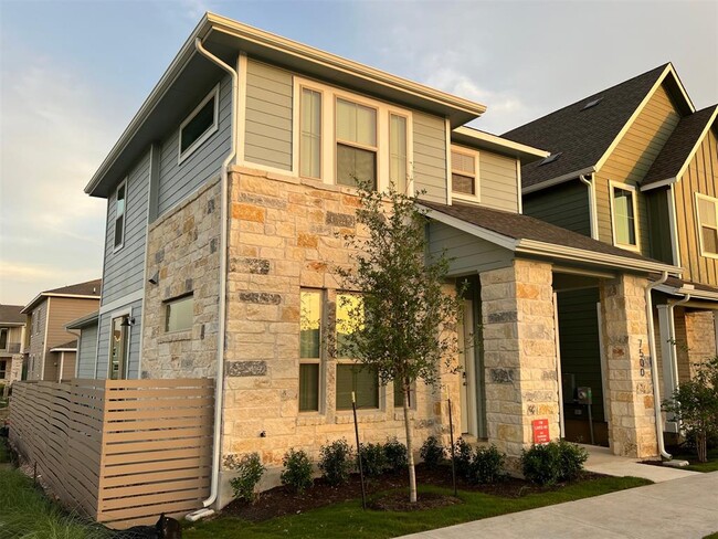 Building Photo - 7500 Emmylou Dr