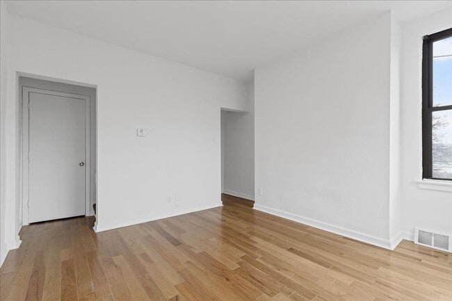 Building Photo - The B Street Flats – Modern Living in Pittsburgh’s East Side