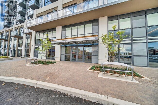 Photo du bâtiment - 509 Dundas St W