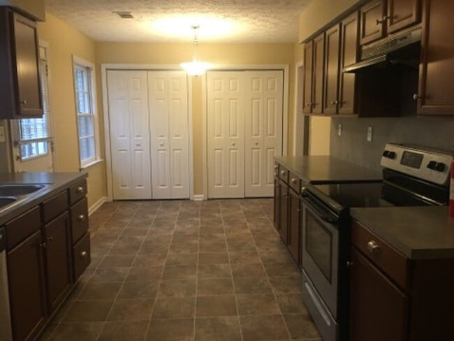 Foto del edificio - FAIRVIEW DRIVE 4334-4404