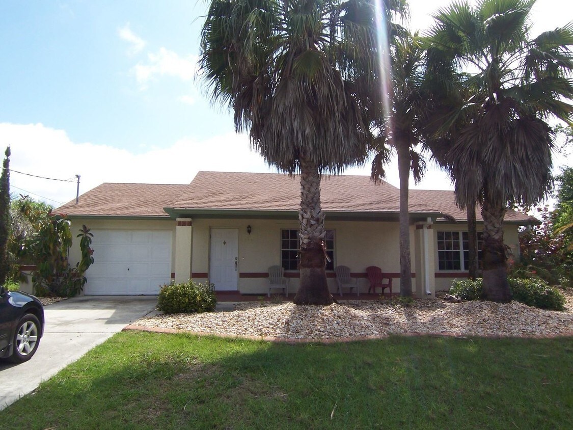Primary Photo - 2 br, 2 bath House - 4210 Library St
