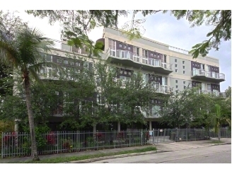 Primary Photo - Treetops Lofts