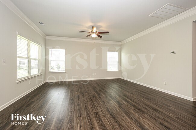 Building Photo - 3727 Pelham Wood Dr