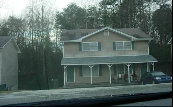 Building Photo - 11 Stephen Dr