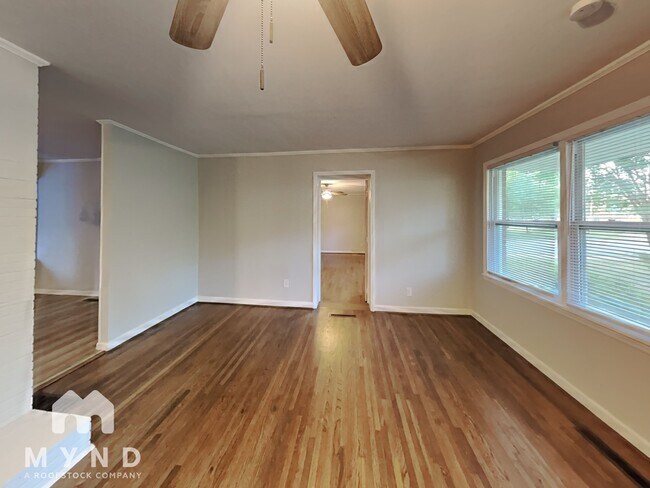 Building Photo - 1518 Belmar Dr