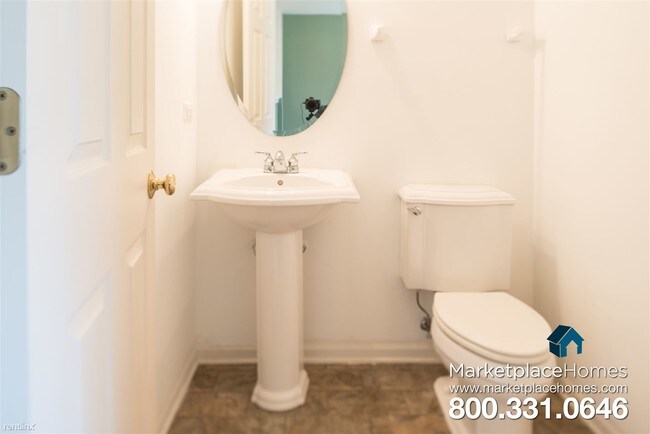 Building Photo - 650 Key Largo Dr