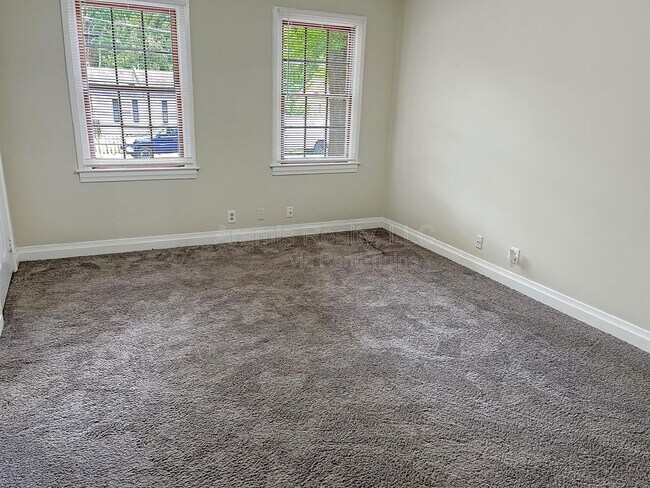 Foto del edificio - 195 Hedges St SE