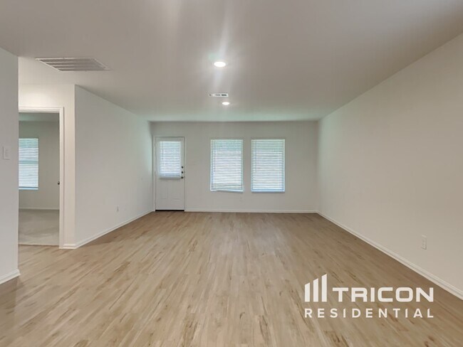 Building Photo - 17166 Quaking Aspen Lane New Caney TX