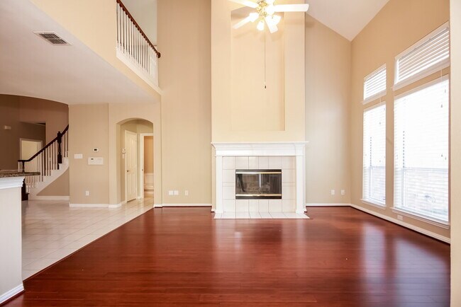 Foto del edificio - 4420 Vanderpool Dr