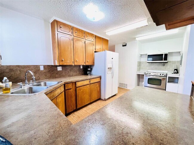 Foto del edificio - 210 2nd St