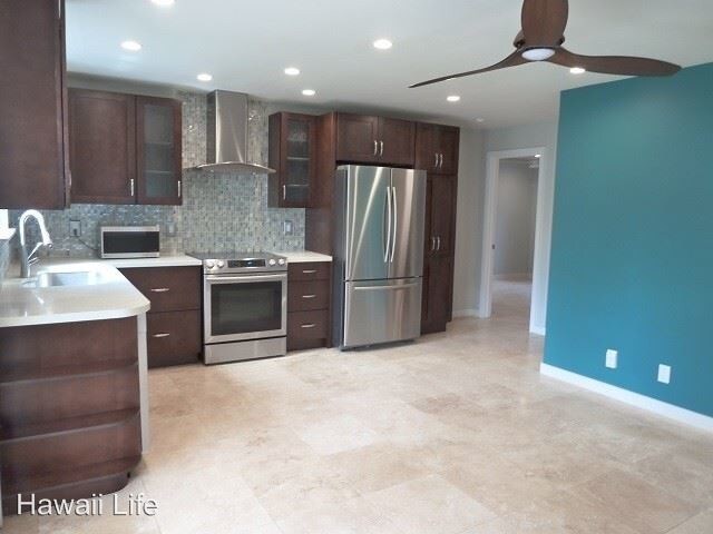 Building Photo - 691 Alulike St