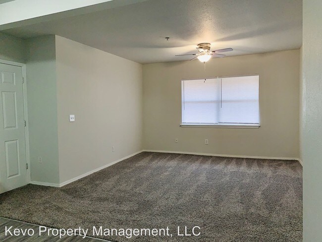 Foto del edificio - 839 East Dr