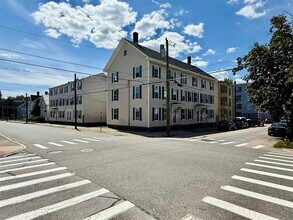 Building Photo - 141 Orange St