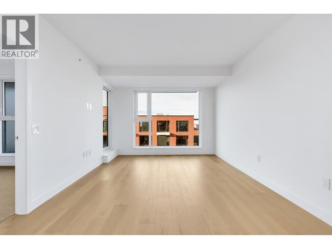 Building Photo - 1561-1561 W 57th Ave