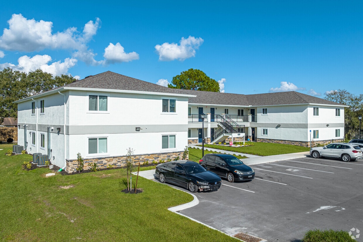 Primary - Winter Lake Apartments