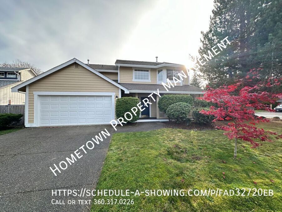 Foto principal - Beautiful 3 Bedroom + Bonus Room in Lacey!...