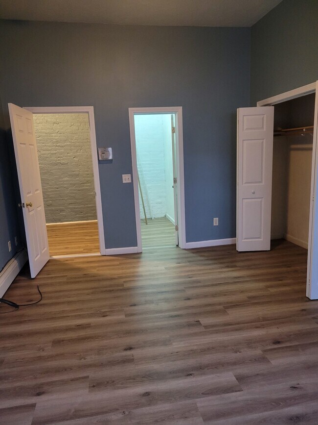 Bedroom - 24 Northampton St