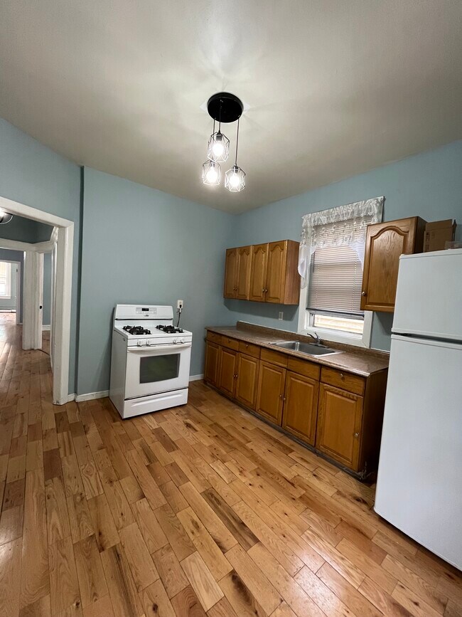 Building Photo - 183 Wegman Pky