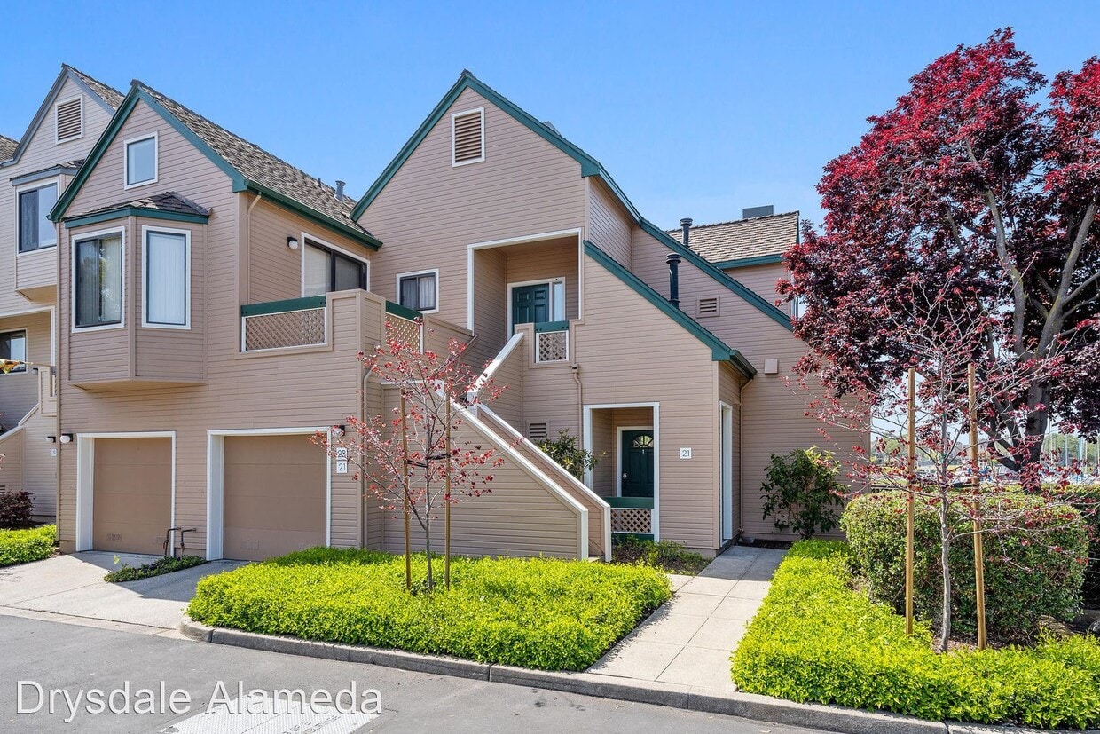 Primary Photo - 2 br, 2 bath House - 21 Kingsbury Court