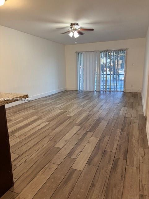 Foto del edificio - 5510 N Lakewood Cir