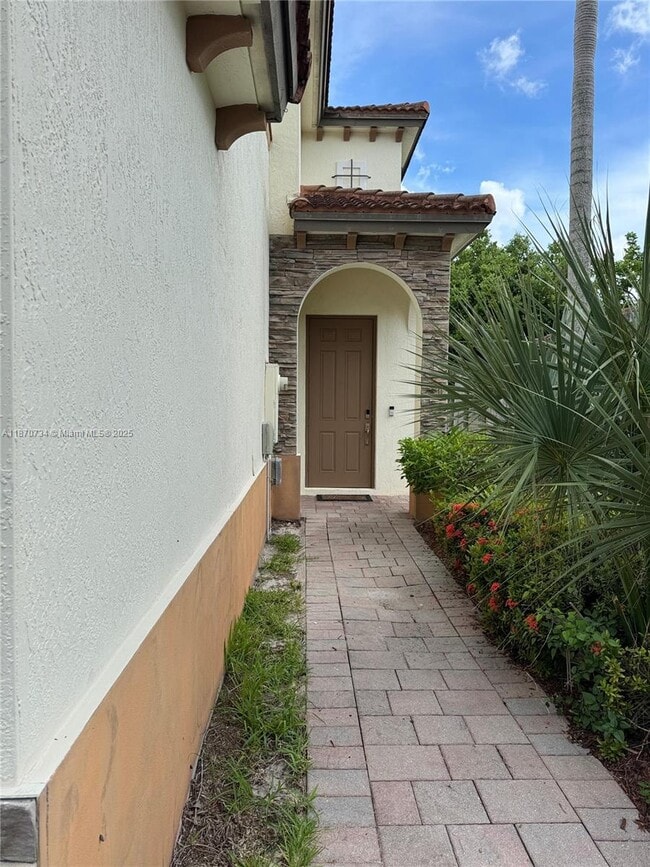 Foto del edificio - 9227 SW 227th Terrace