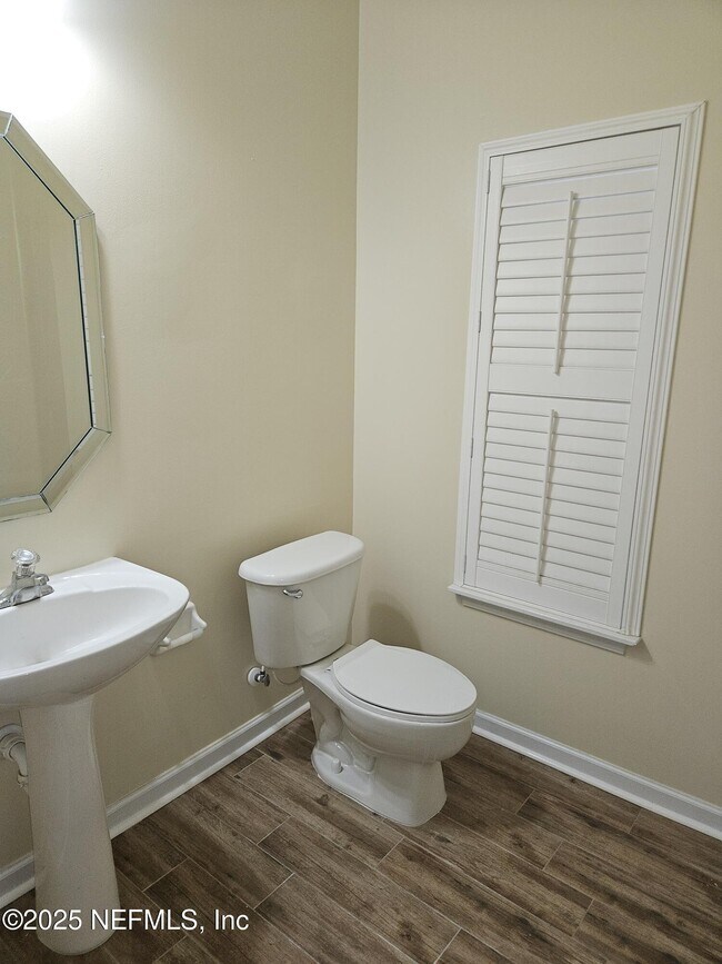 Building Photo - 2151 Stone Creek Dr